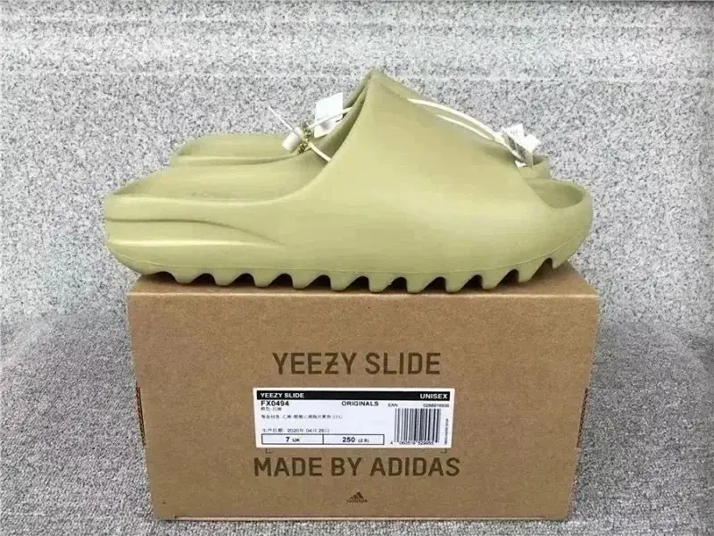 Adidas Yeezy Slide Sandals [14 styles] — foto 6 de 6