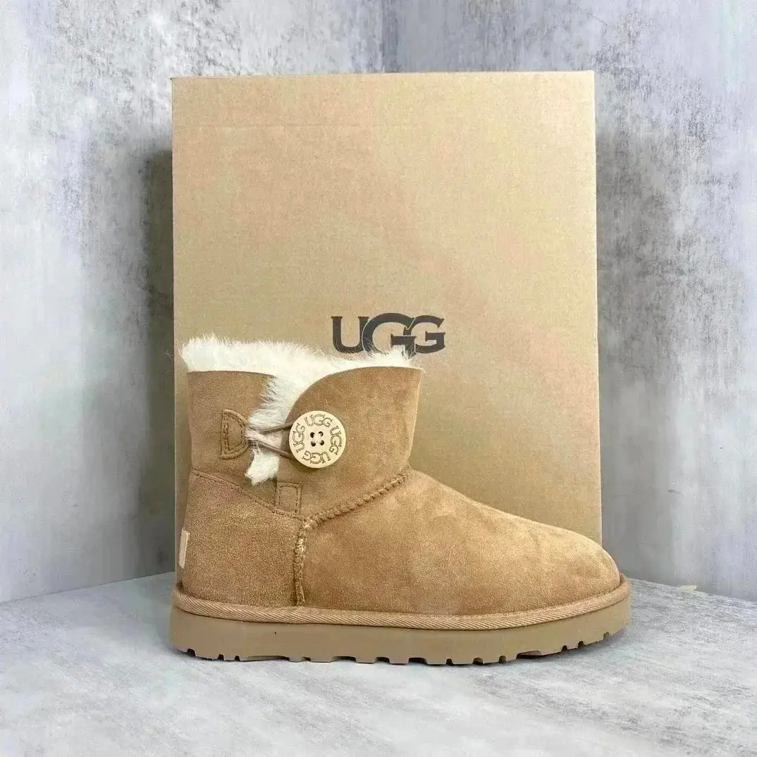 UGG Boots (26 styles) — foto 6 de 6