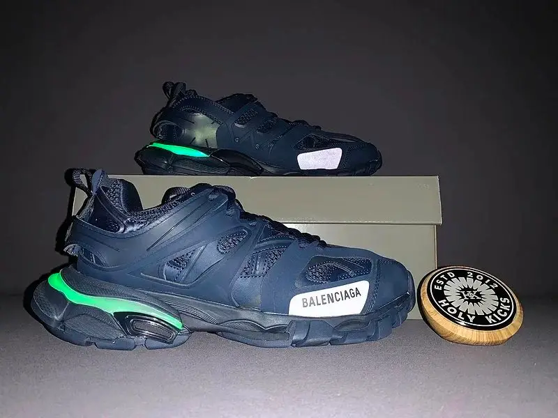 Balenciaga Track 2 Sneakers — foto 3 de 6