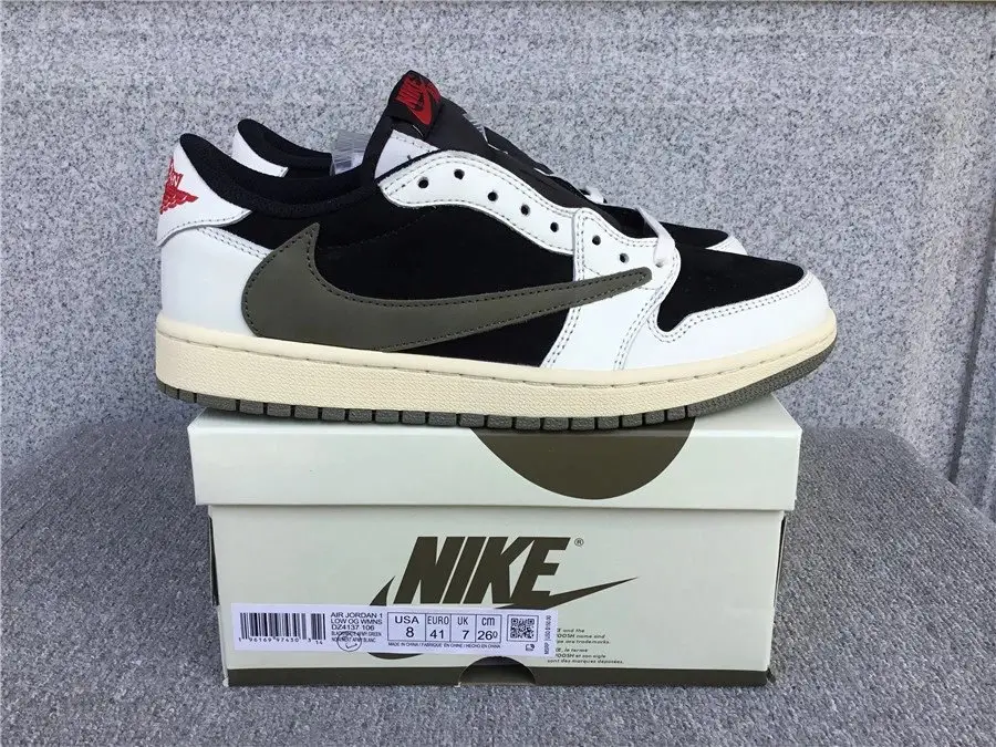 AJ1 X Travis Scott — foto 3 de 6
