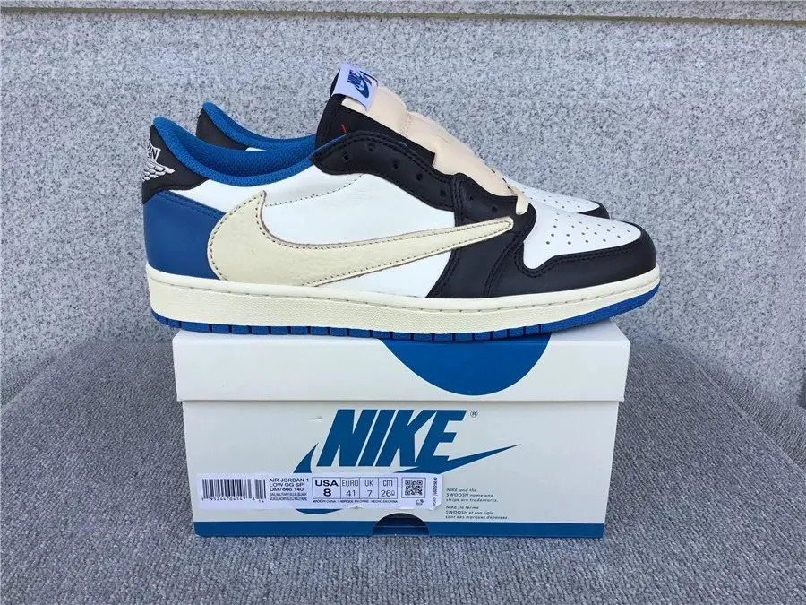 AJ1 X Travis Scott — foto 5 de 6