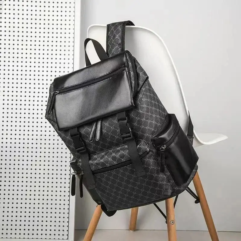 LV GG Supreme Backpack — foto 4 de 6