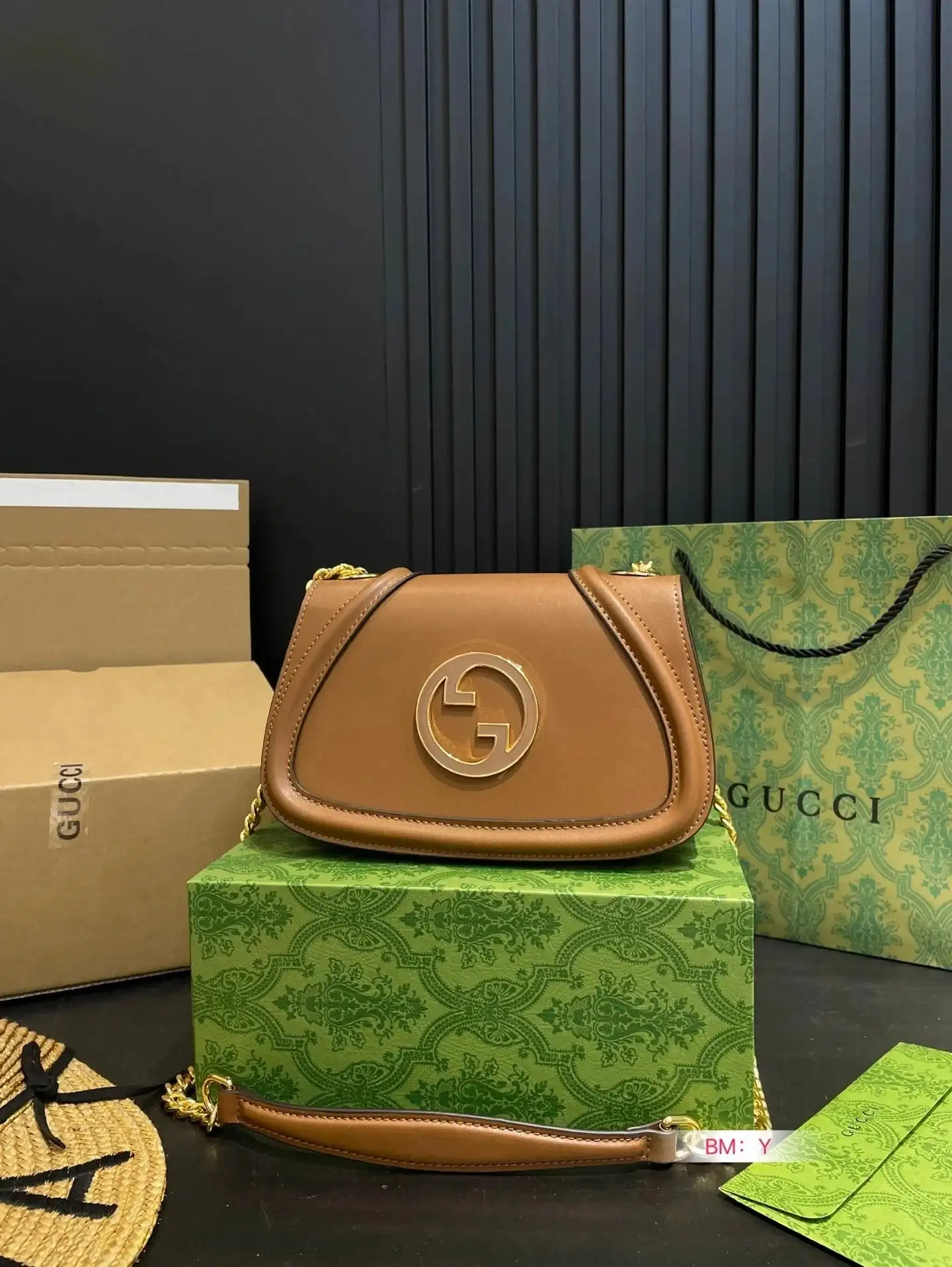 Gucci GG Supreme Horsebit Shoulder Bag [38 styles] — foto 3 de 6