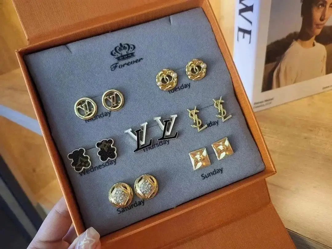 Chanel Earrings(29 styles) — foto 5 de 6
