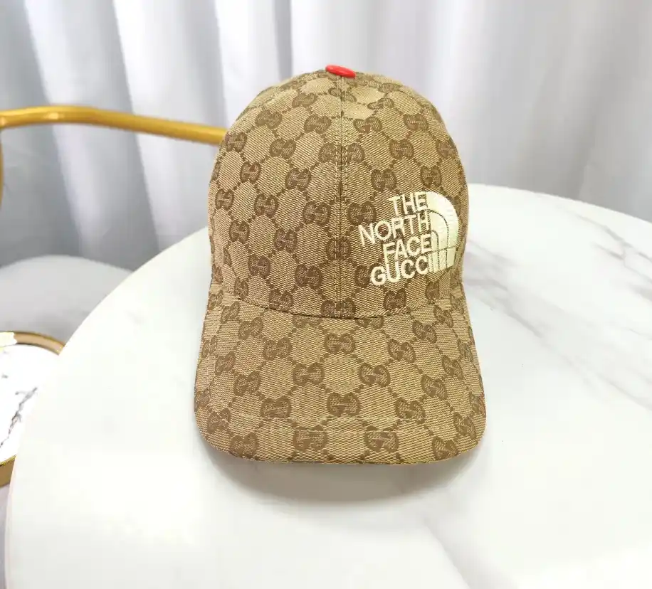 Gucci Caps — foto 5 de 6