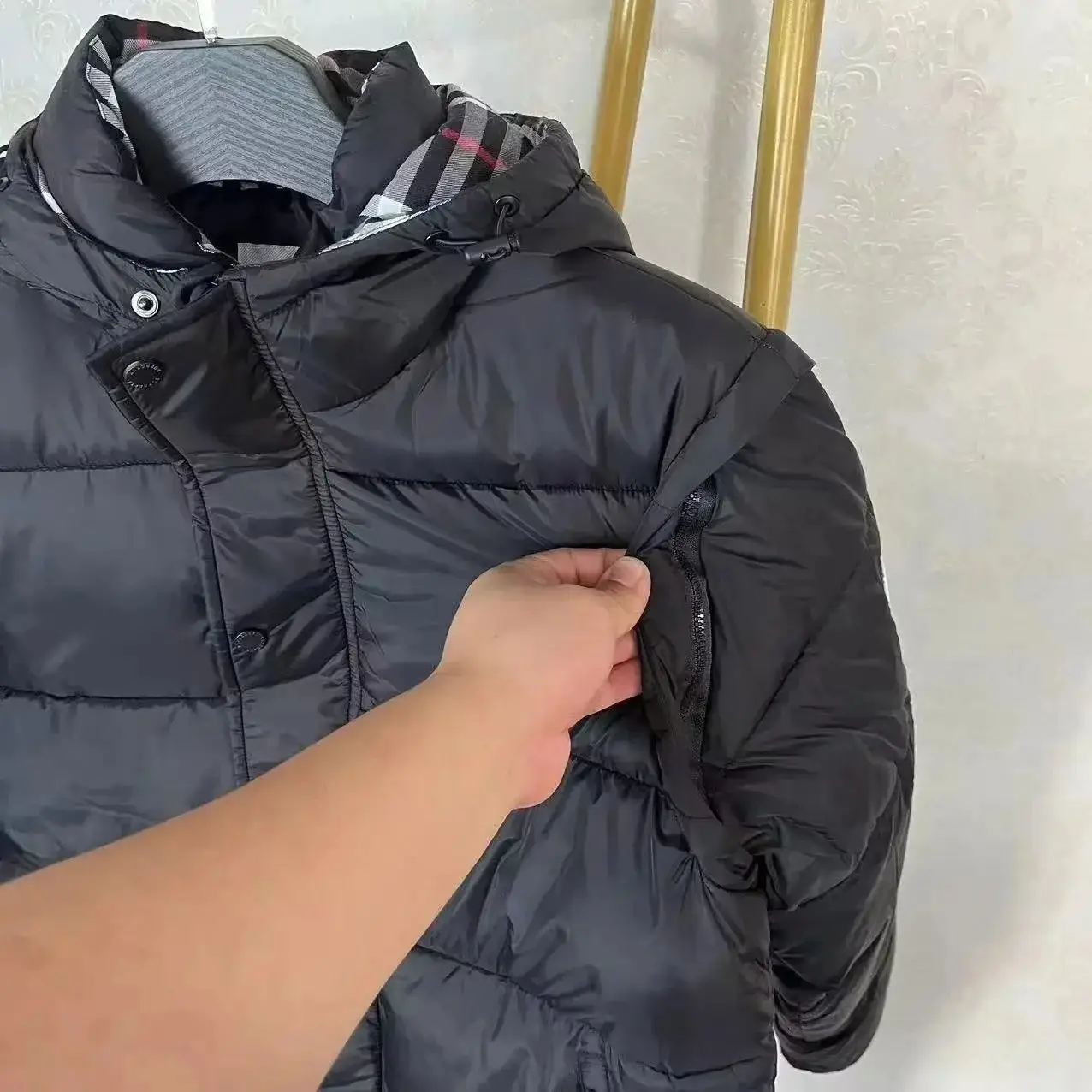 Burberry Down Jacket — foto 6 de 6