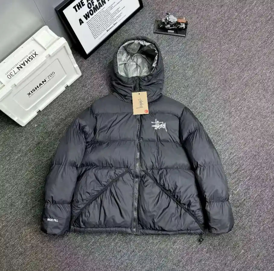 Stussy Puffer Jacket [3 styles] — foto 3 de 6
