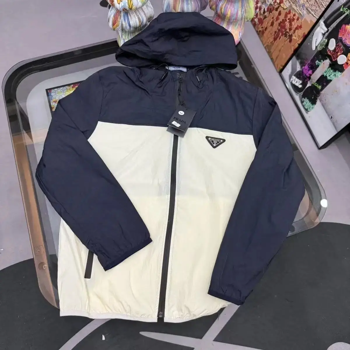 Prada Linea Rossa / Re-Nylon / Tessuto / Fendi Monster Eye Jackets/Down Jackets/Hoodies — foto 5 de 6