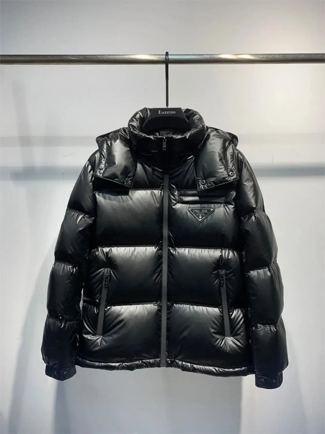 Prada Down Jacket — foto 2 de 6