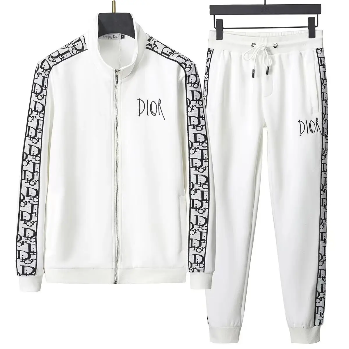 LV Monogram Bomber Jacket & Pants Set — foto 6 de 6