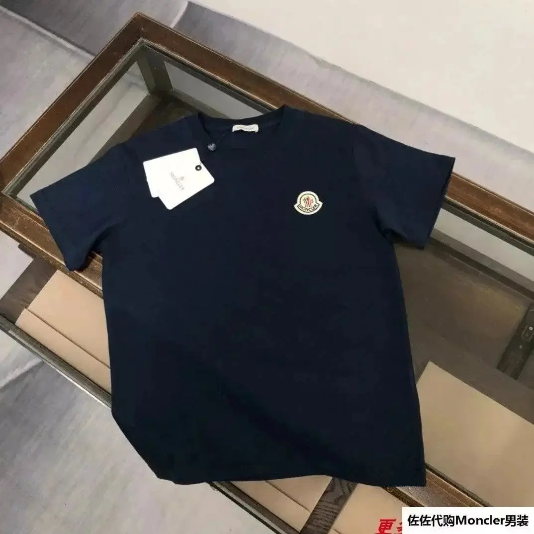 moncler T-shirt (30+) — foto 5 de 6