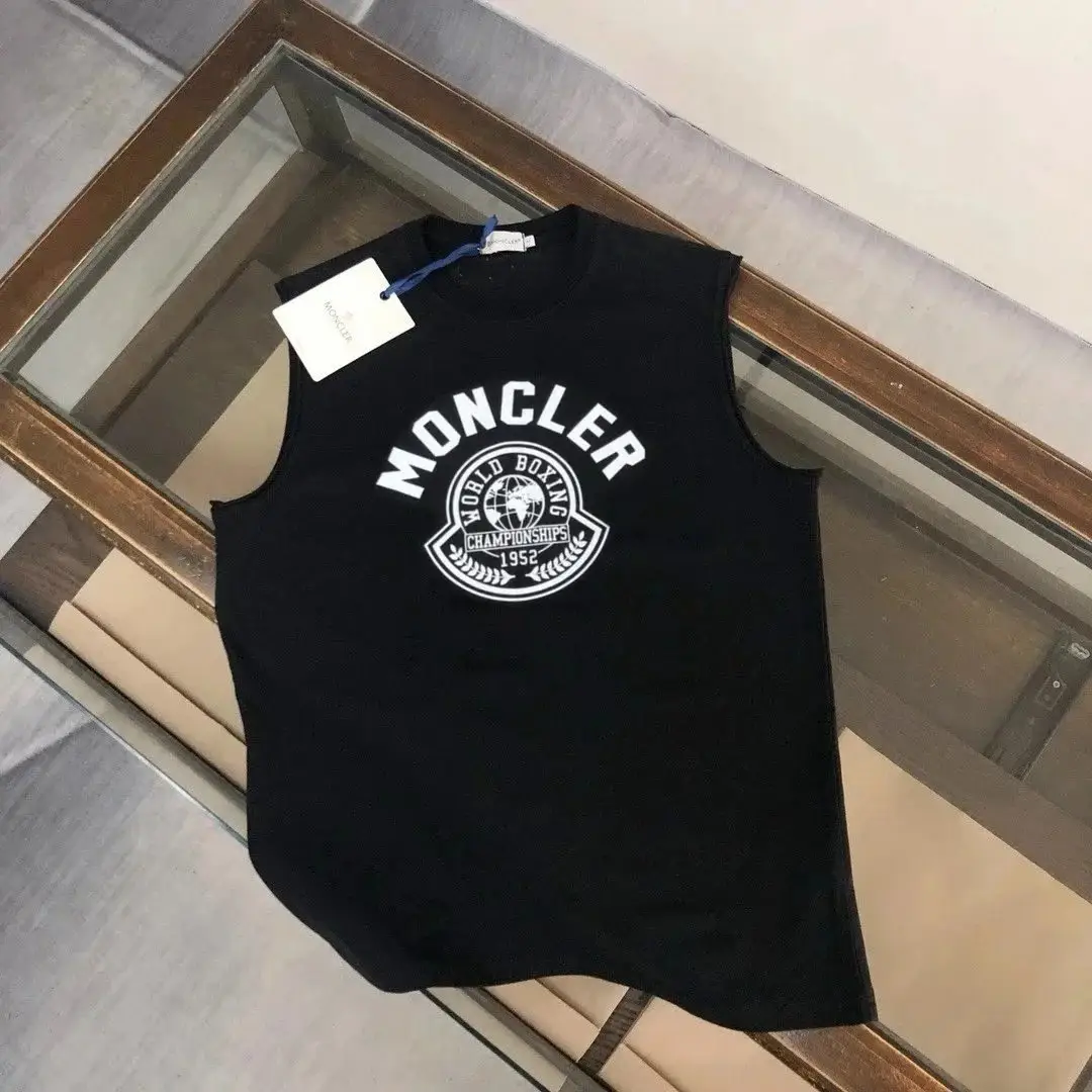 Moncler Graphic Sleeveless Vest [40 styles] — foto 3 de 6