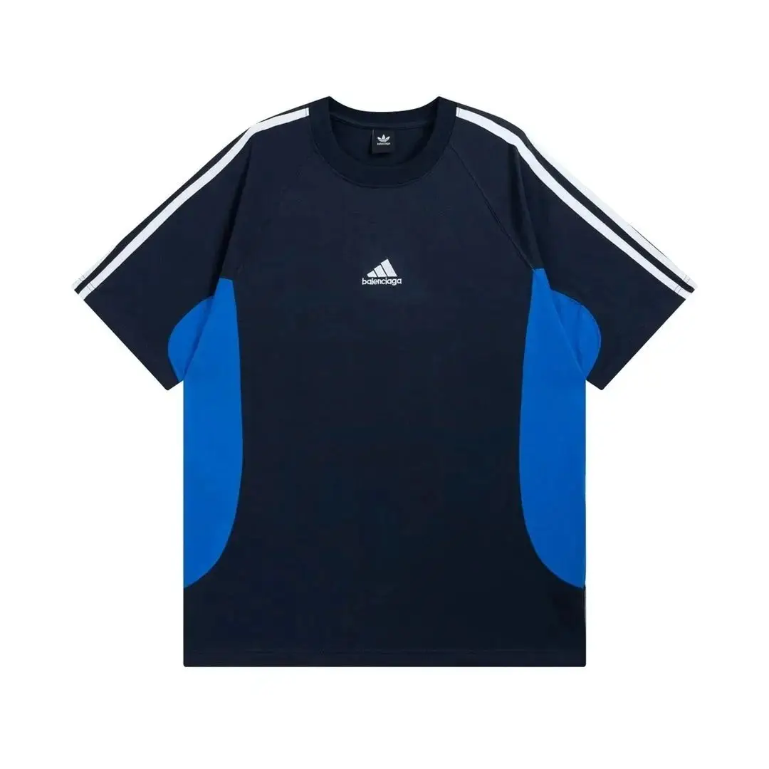 adidas T-Shirts — foto 6 de 6