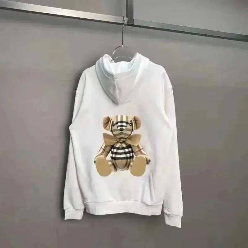 Burberry Check Print & Teddy Bear Graphic Sweatshirts [14 styles] — foto 6 de 6