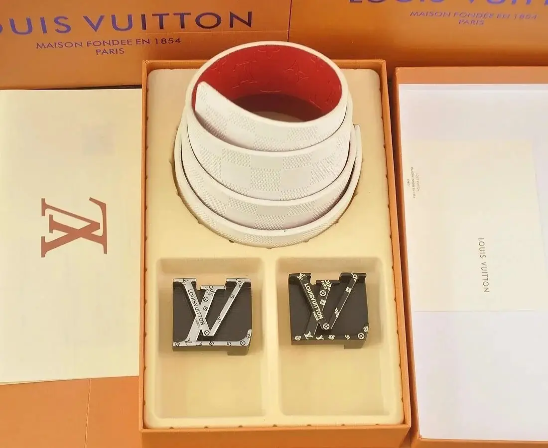 Louis Vuitton Belt — foto 5 de 6