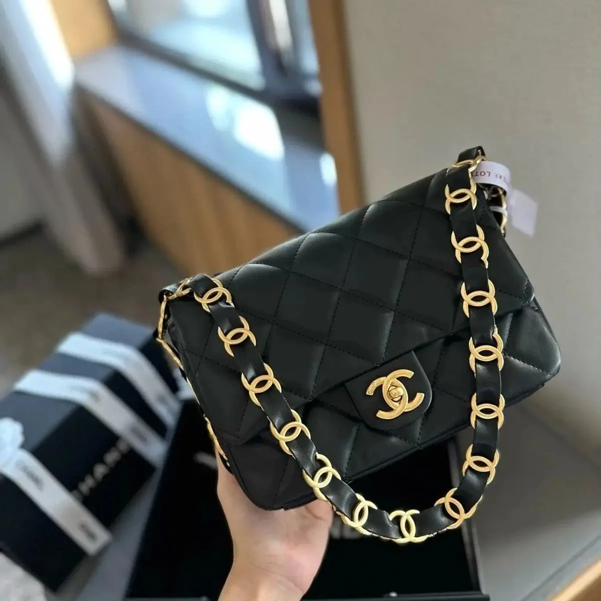 Chanel Handbag — foto 2 de 6