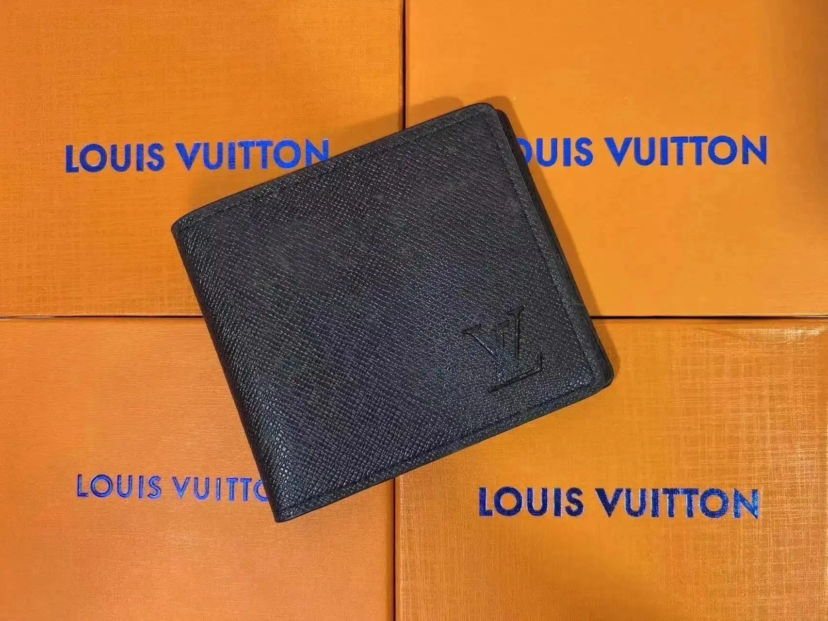 LV Louis Vuitton Wallet ( 40 + styles) — foto 4 de 6