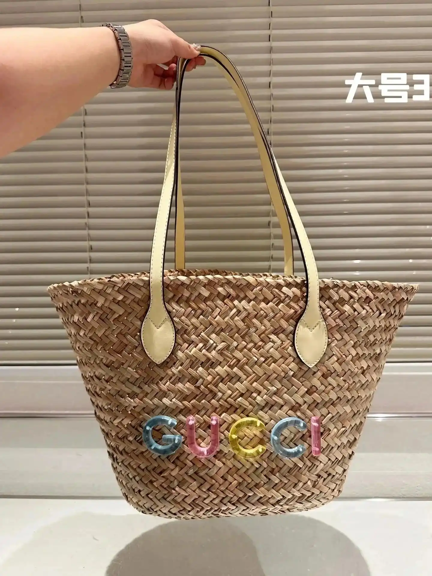 Gucci GG Supreme Tote Bag with Pouch [32 styles] — foto 6 de 6