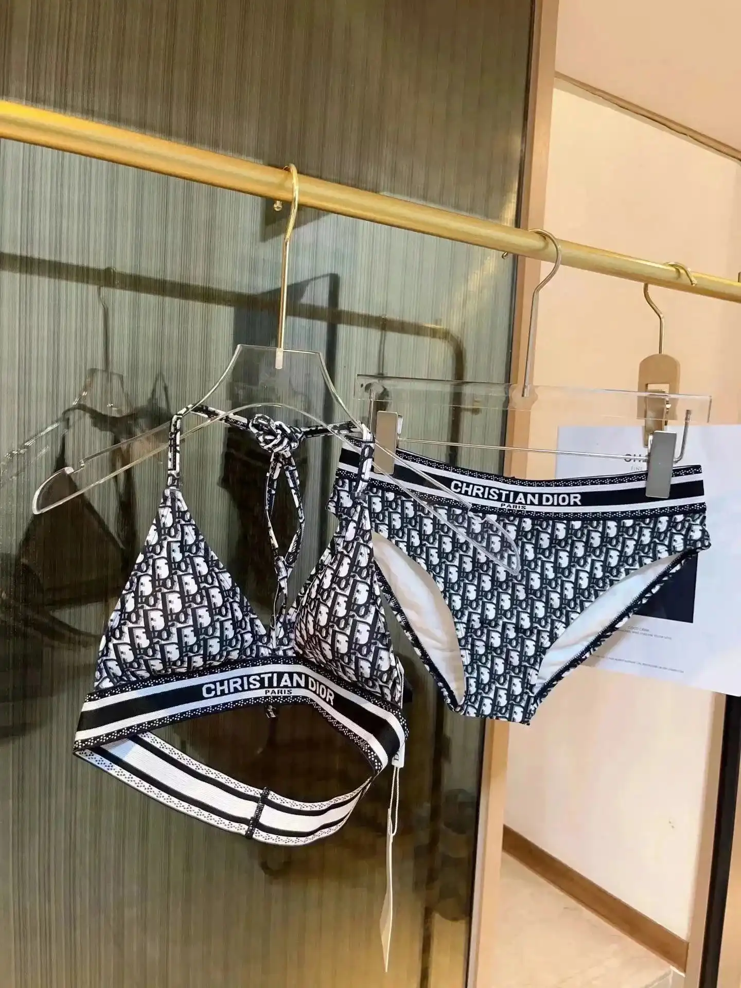 Dior Bikini (39 Styles) — foto 5 de 6