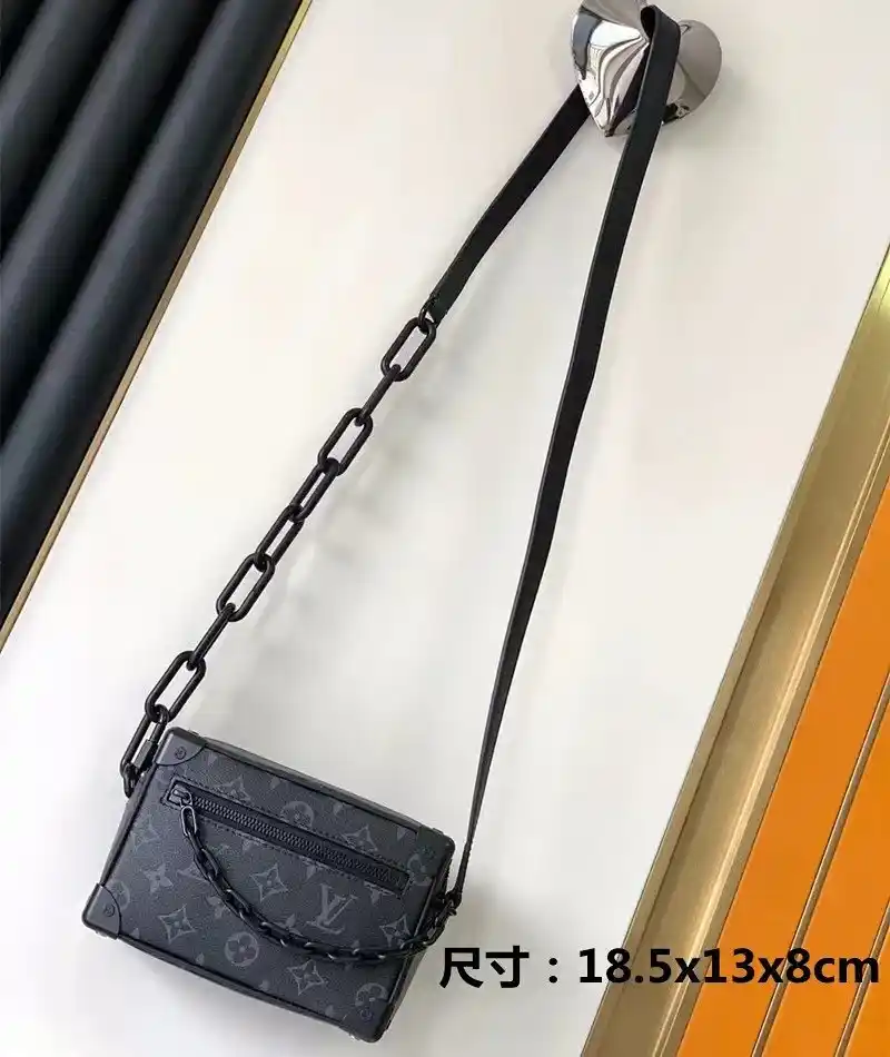 LV Monogram Chain Shoulder Bag [40 styles] — foto 2 de 6