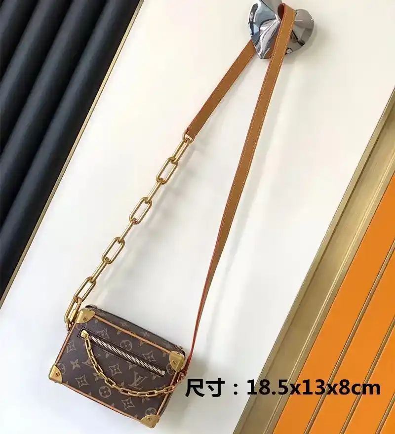 LV Monogram Chain Shoulder Bag [40 styles] — foto 3 de 6