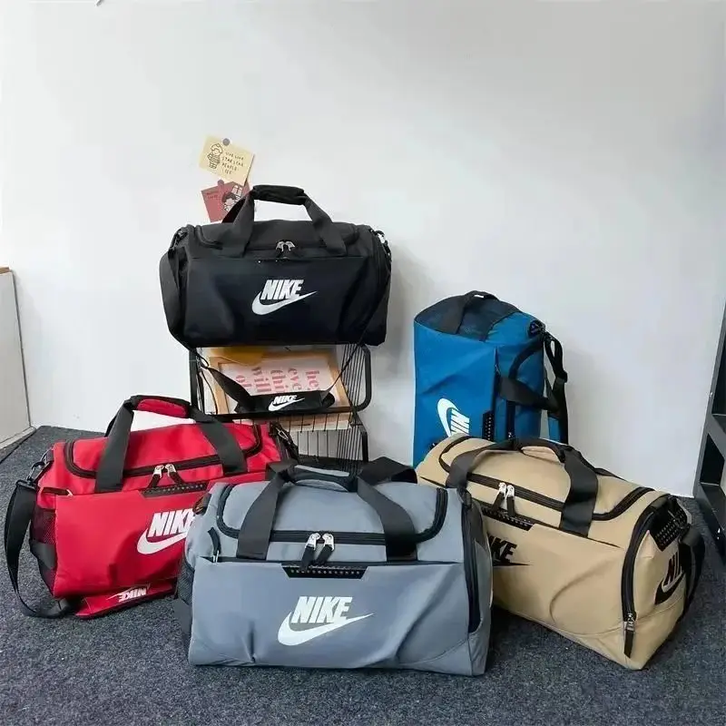 Nike Duffle Bag(20+ styles ) — foto 4 de 6