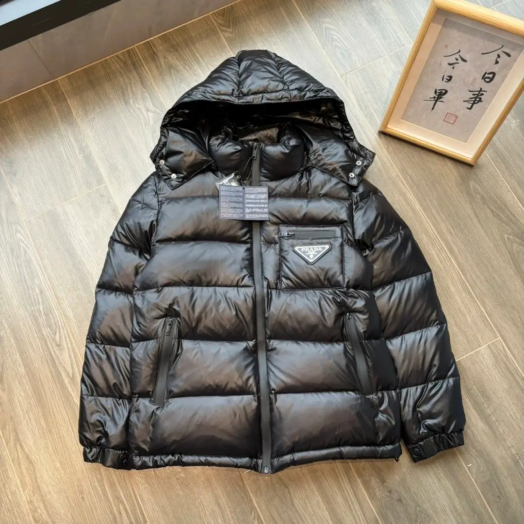 Prada Padded Jacket [8 styles] — foto 2 de 6