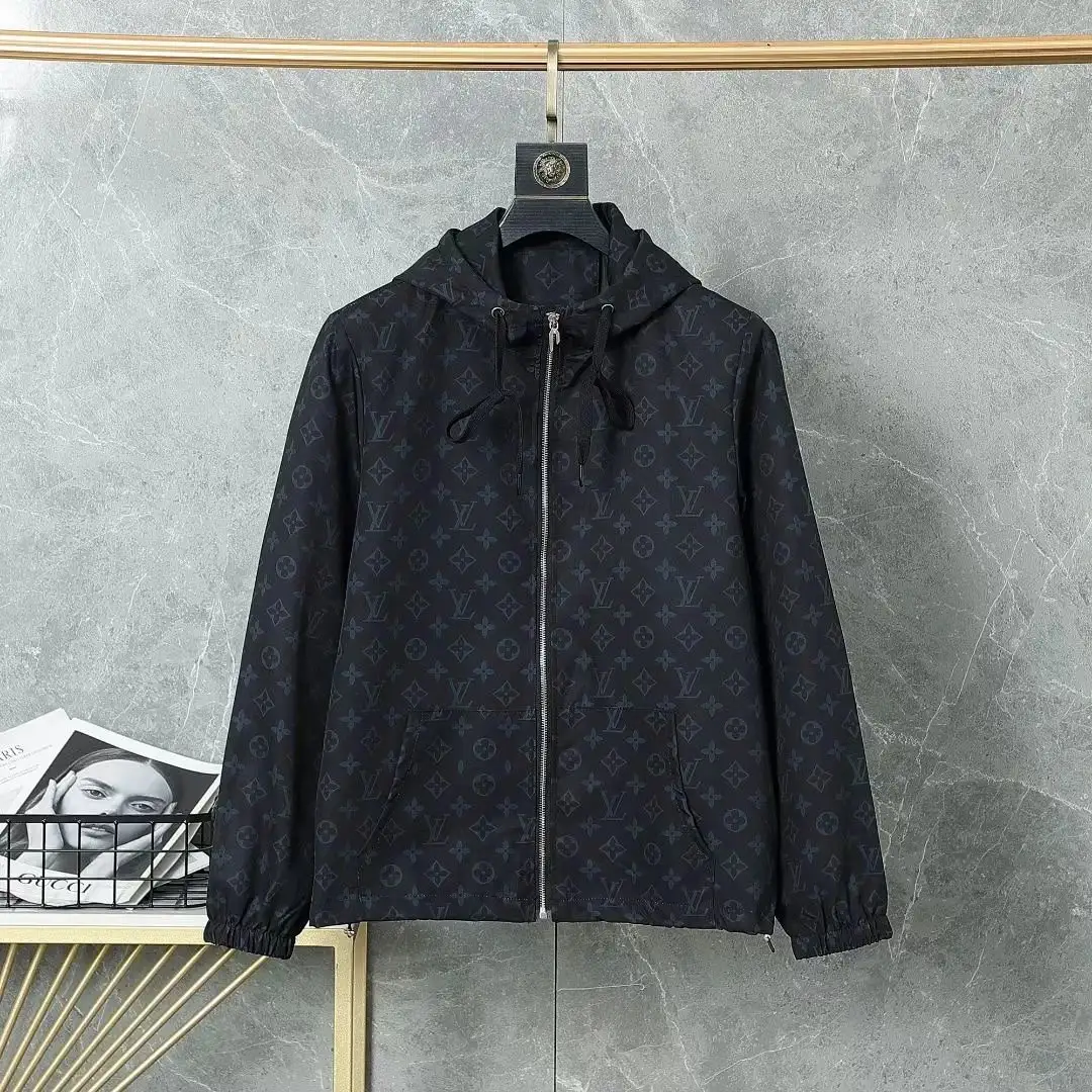 Gucci GG Supreme Hooded Jacket [20 styles] — foto 4 de 6