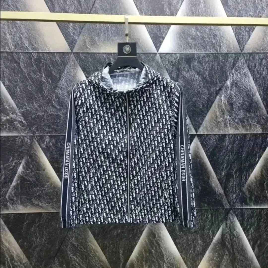 Burberry Moncler Prada Dior Hoodie Jackets [40 styles] — foto 4 de 6