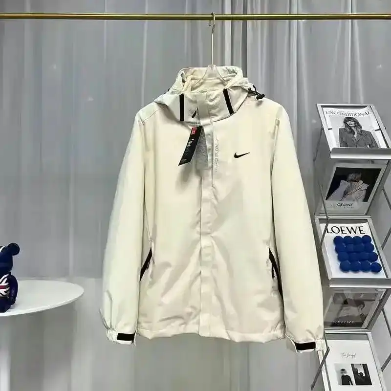 Nike and Under Armour Hooded Jackets [Black & Cream Colors Available] — foto 6 de 6