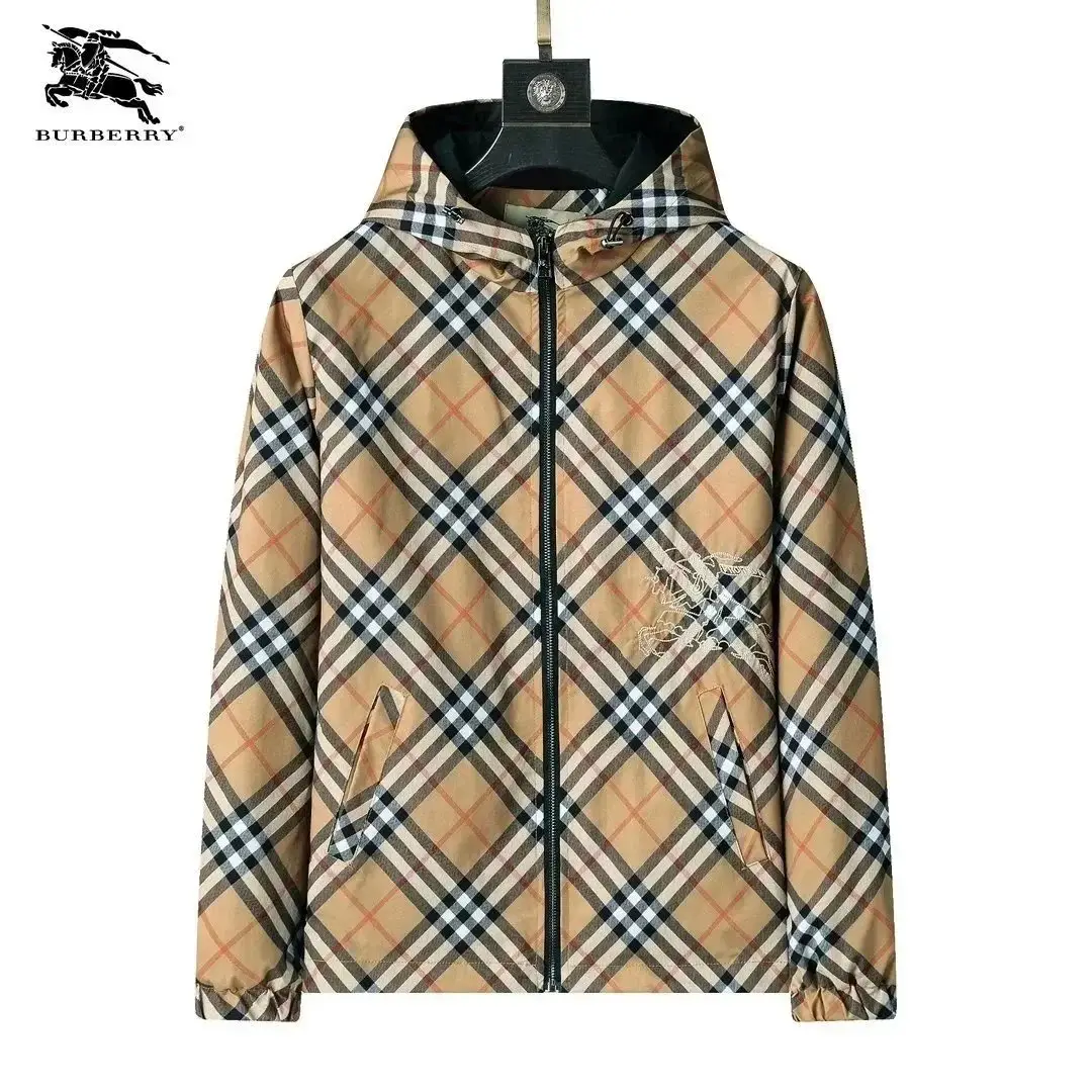 Burberry Check Print Hooded Jacket [38+ colors] — foto 4 de 6