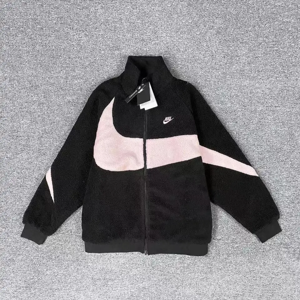 Nike Puffer Jacket — foto 4 de 6