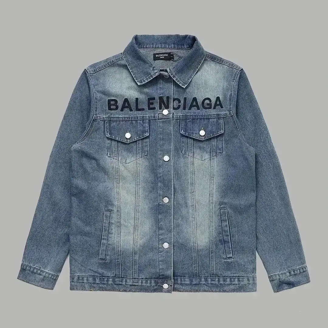 Balenciaga Denim Jacket [Multiple Styles Including Logo] — foto 3 de 6