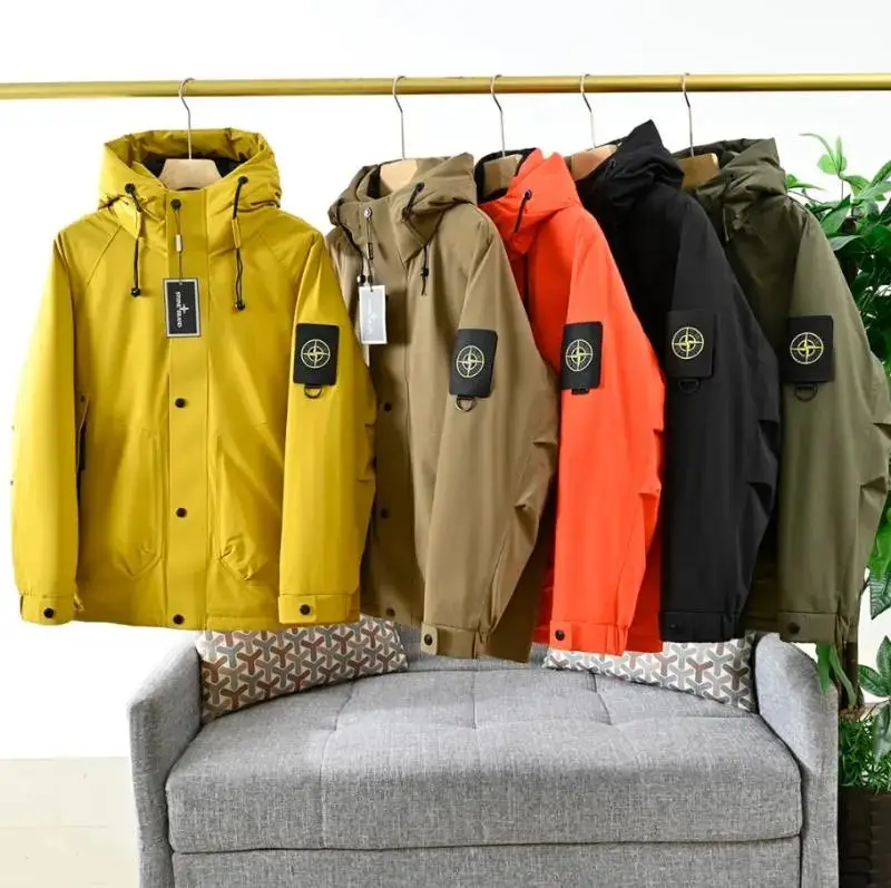 Stone Island Hooded Jacket [9 styles] — foto 2 de 6