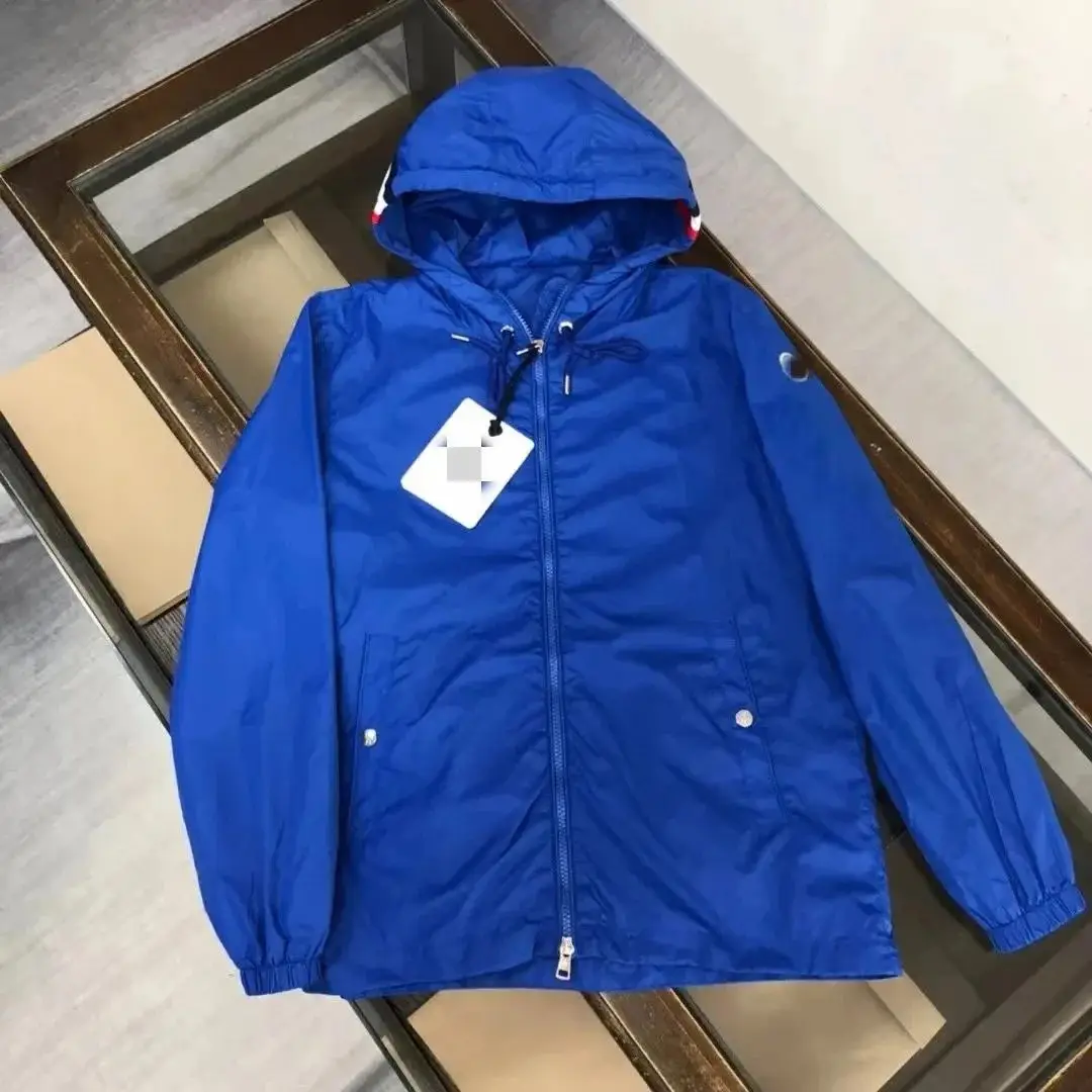 Moncler Maya Jacket — foto 5 de 6