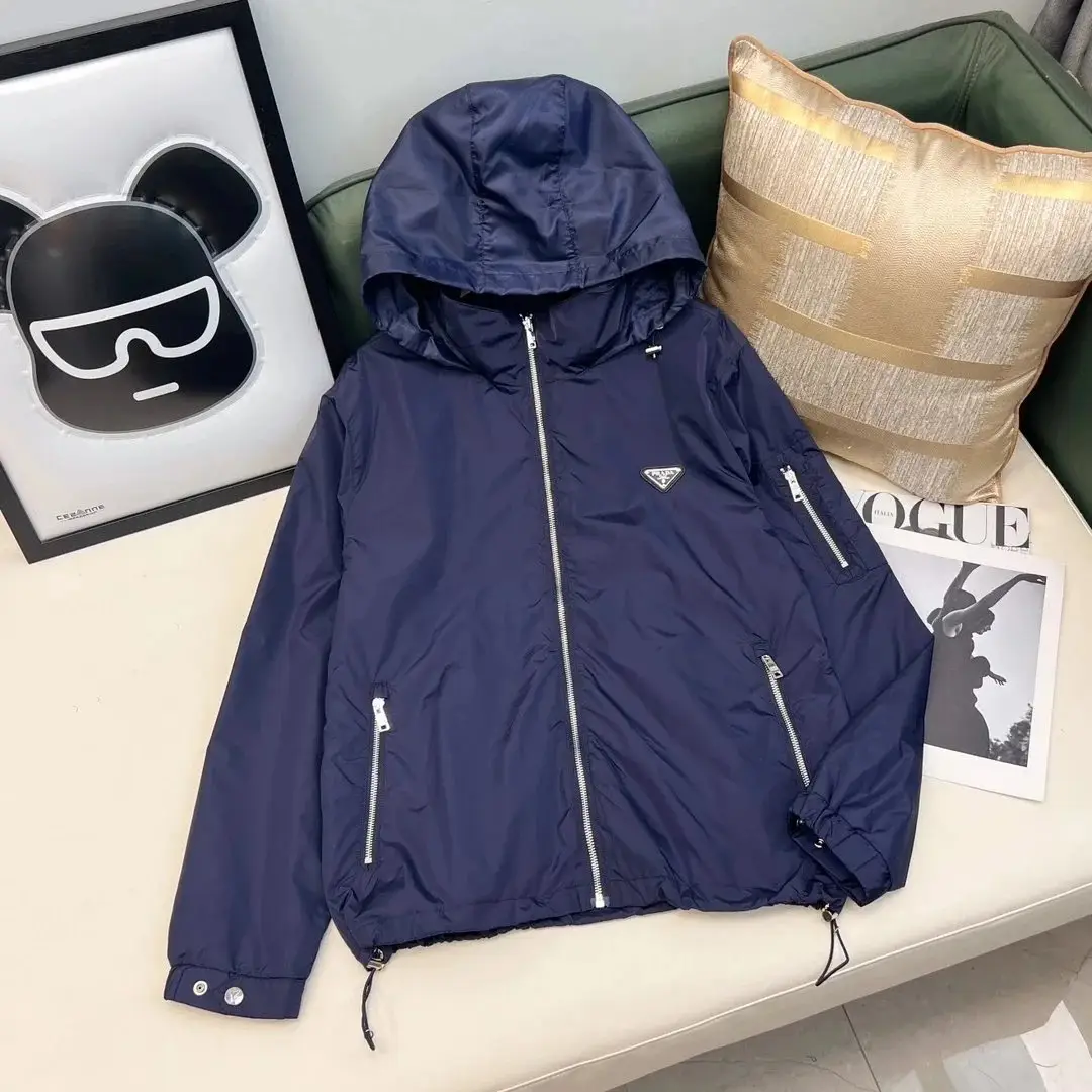 Prada coat (12 styles) — foto 3 de 6