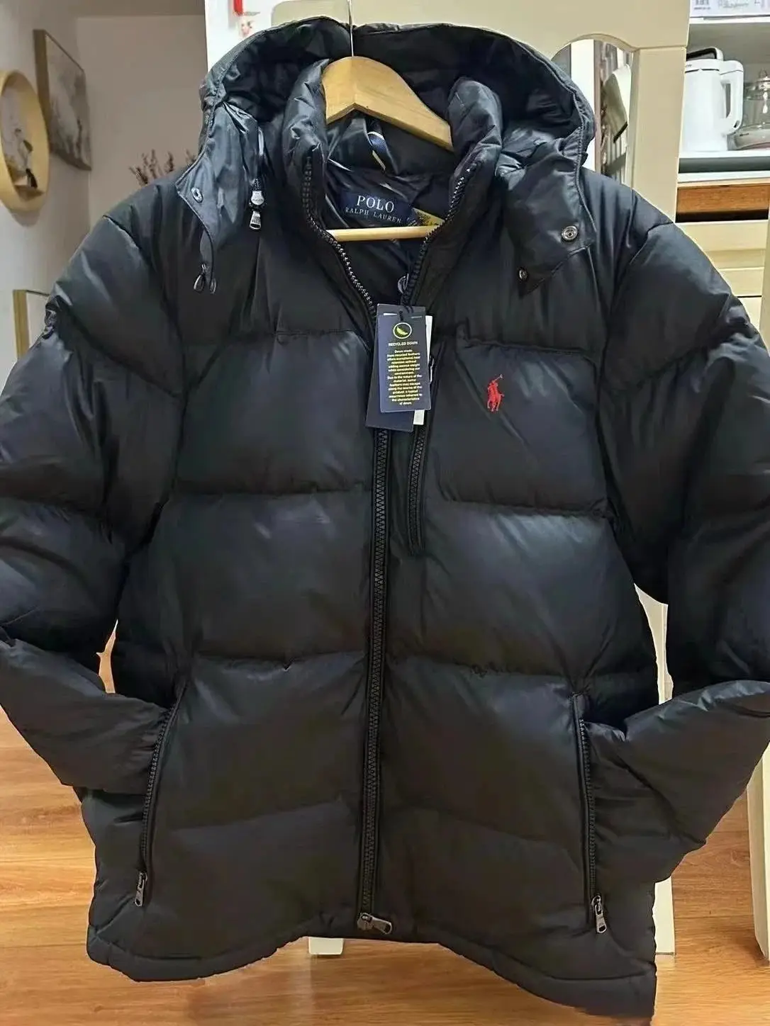 Moncler MAYA Down Jacket with Detachable Sleeves — foto 5 de 6