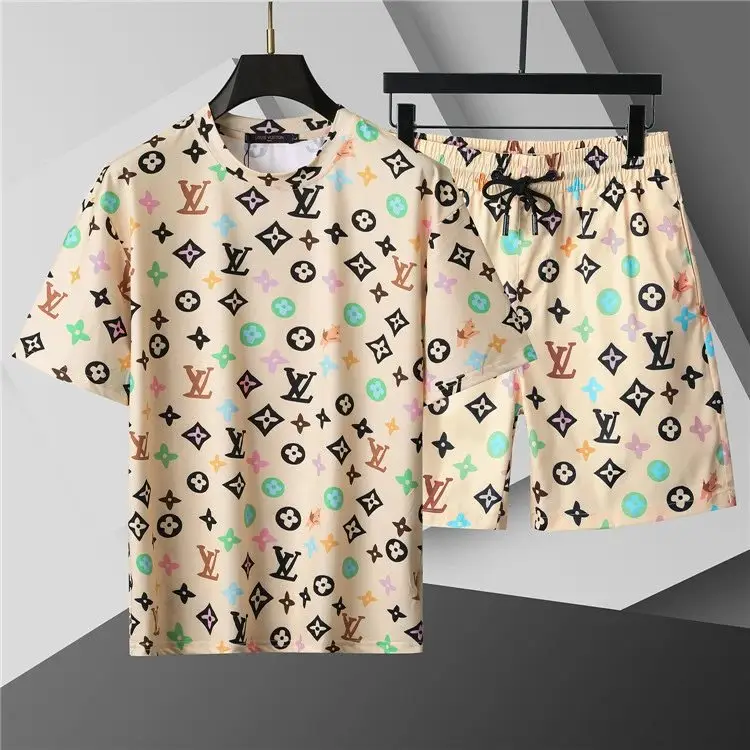 Burberry LV Dior Gucci t-shirt Shorts Suits — foto 2 de 6