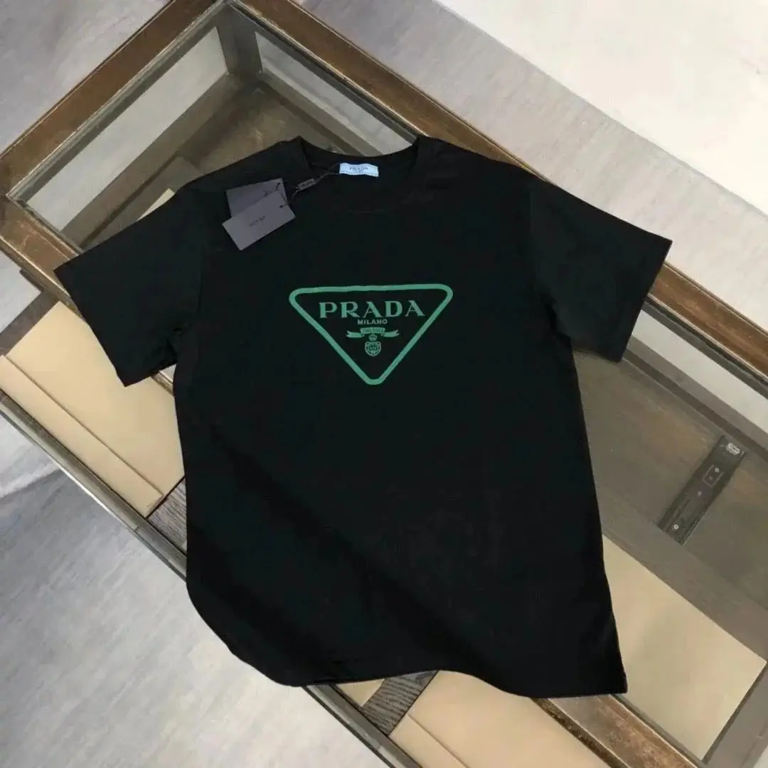 Prada T-shirt — foto 6 de 6