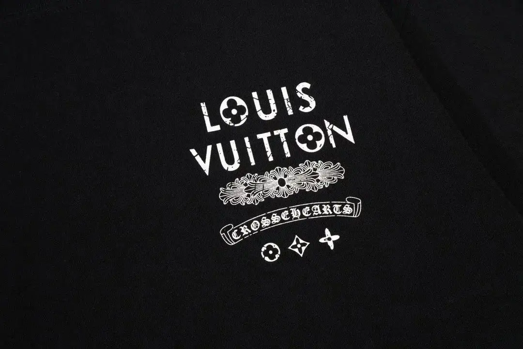 Louis Vuitton T-shirt — foto 5 de 6