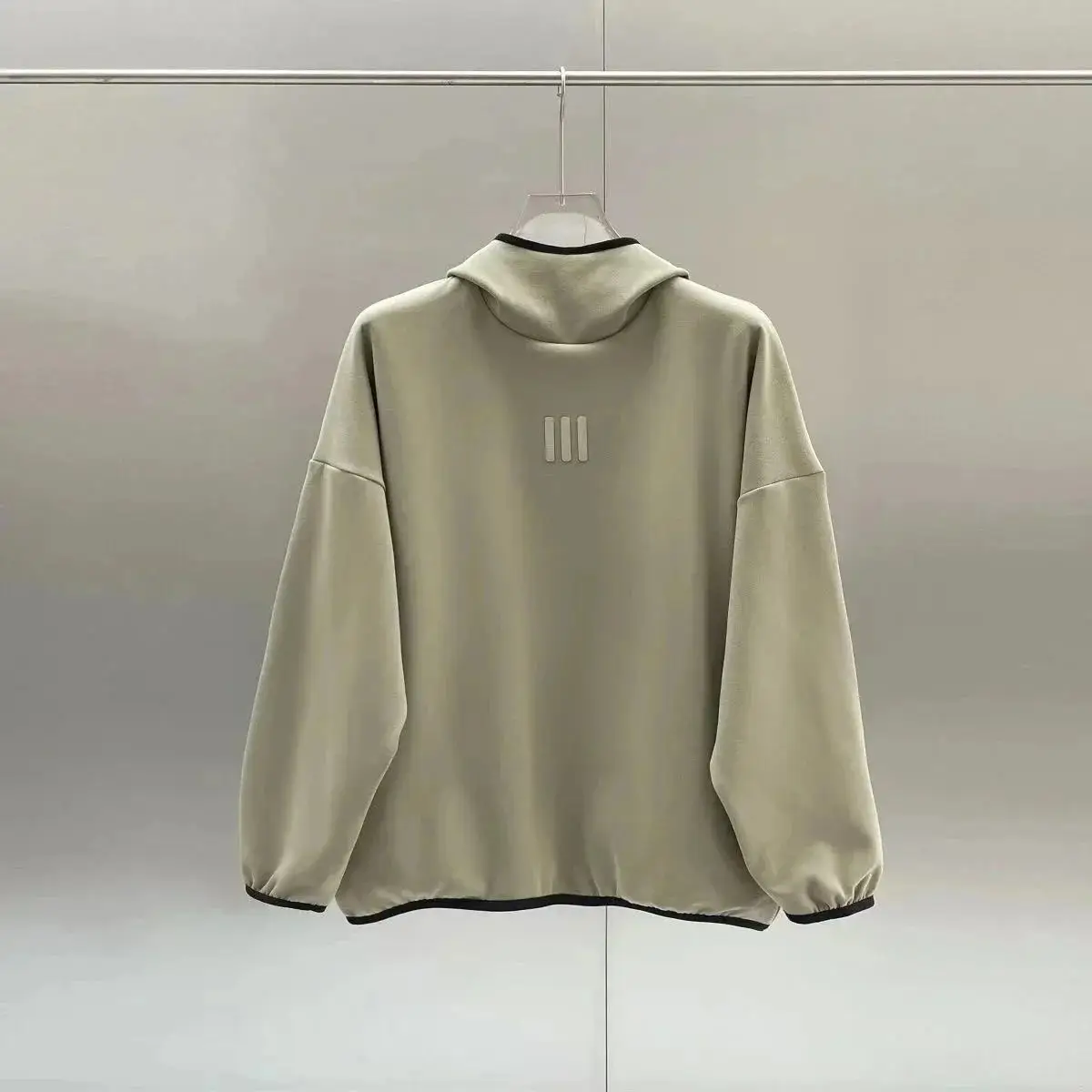 Fear of God Essentials Hoodie [+30 colors] — foto 3 de 6
