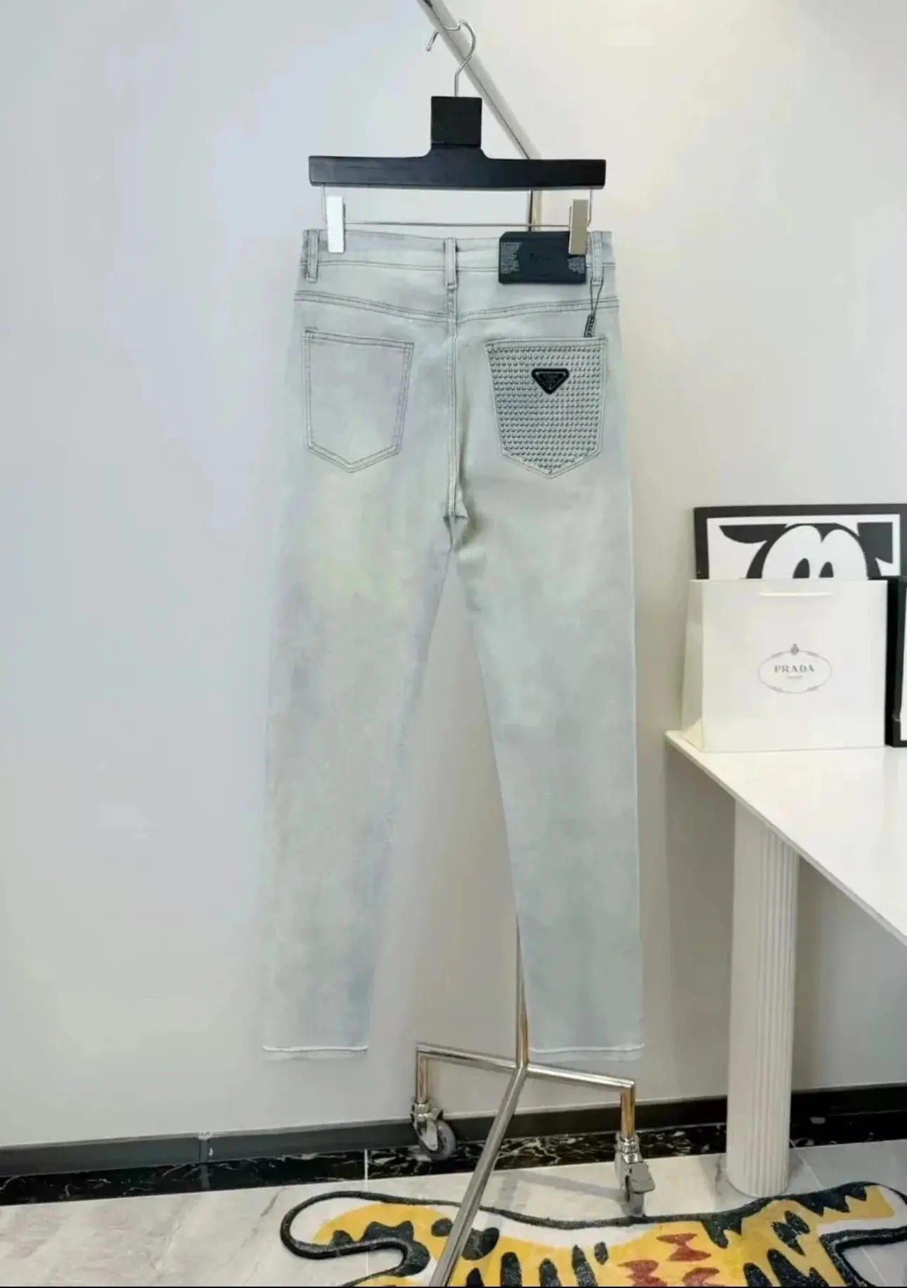 Prada High-Waist Jeans — foto 2 de 6