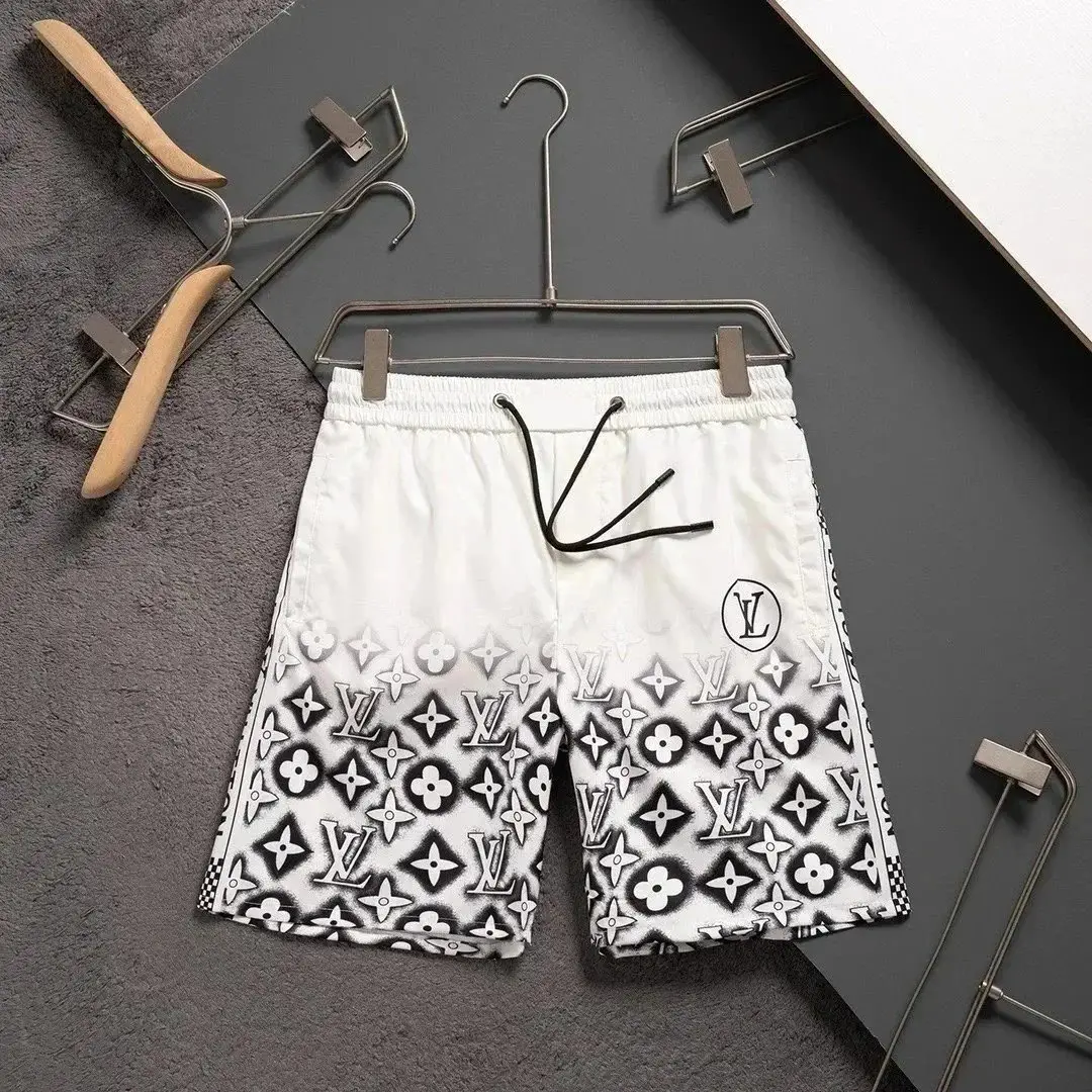 Louis Vuitton shorts — foto 5 de 6