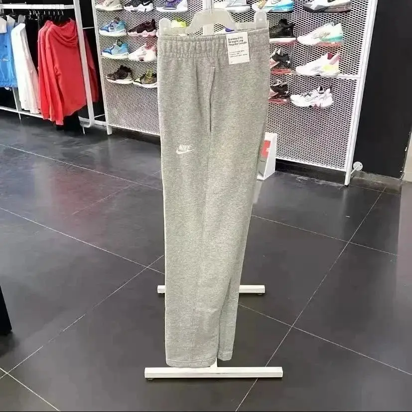 Nike Standard Fit Sweatpants [8 styles] — foto 4 de 6