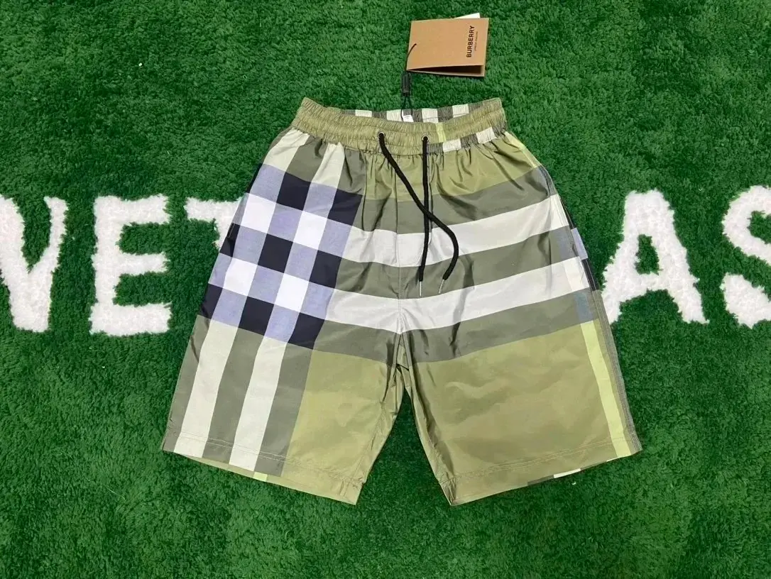Stone Island Shorts — foto 5 de 6