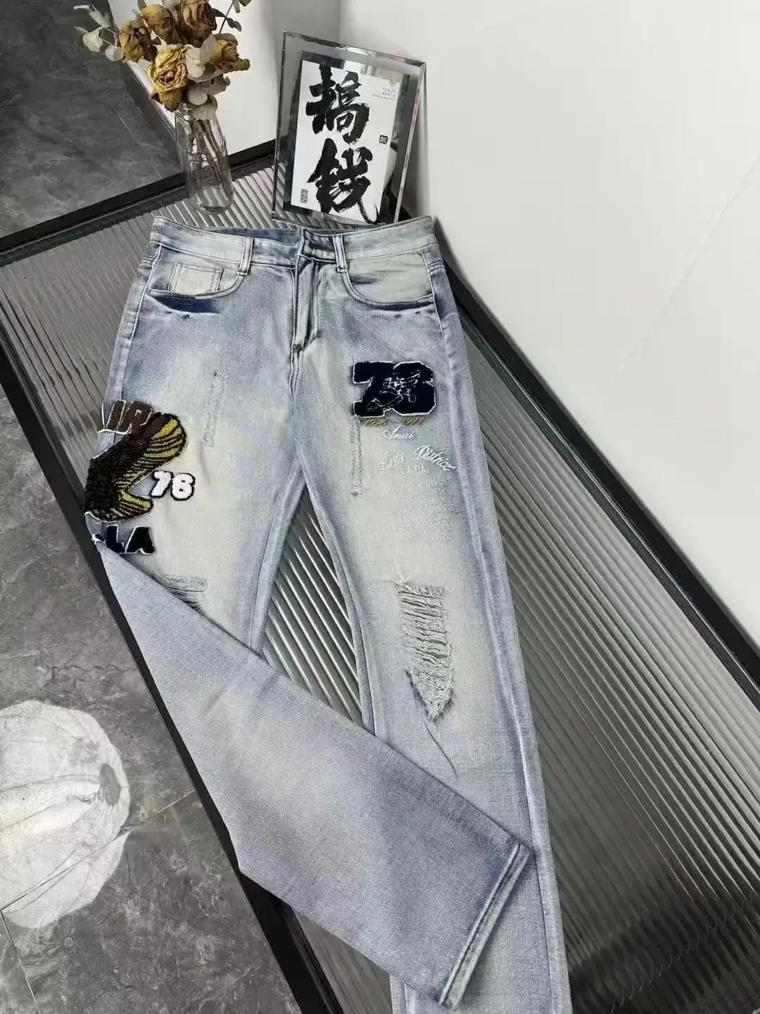 AMIRI Jeans ( 31 + styles) — foto 5 de 6