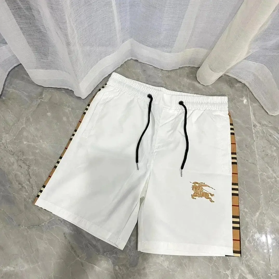 Burberry shorts — foto 6 de 6