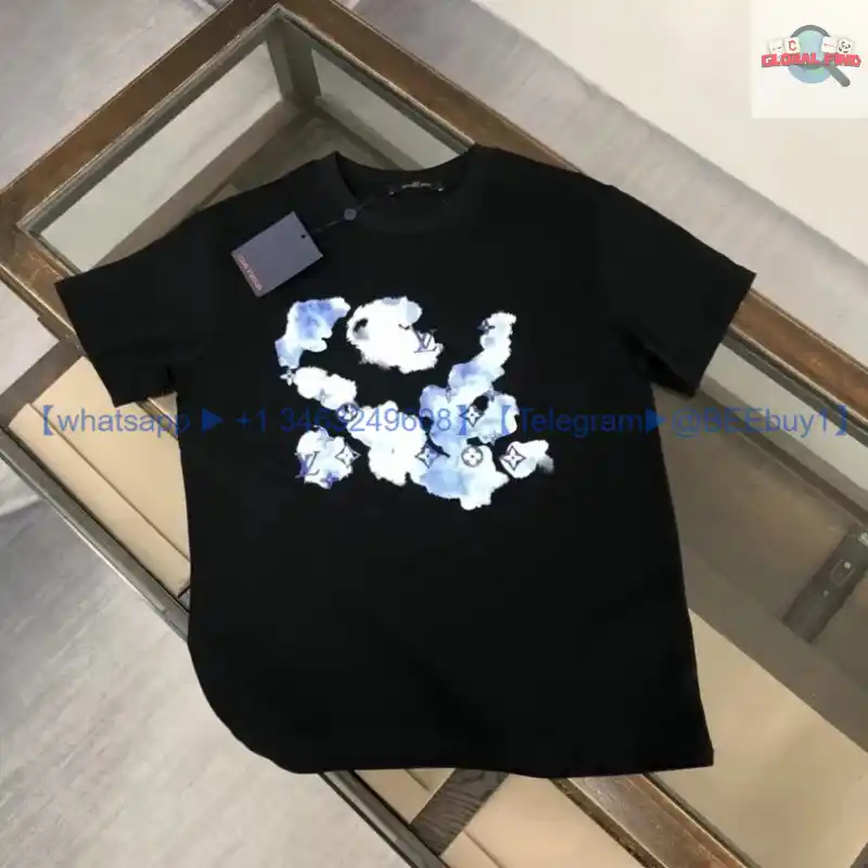 LV t-shirt(color 40) — foto 4 de 6