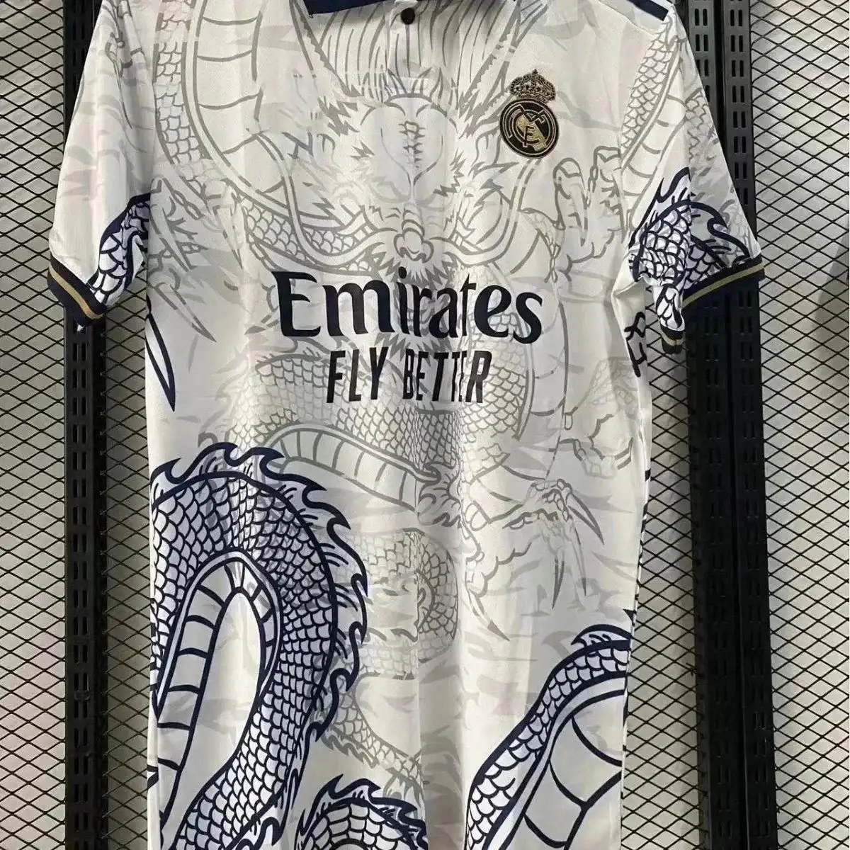 Real Madrid Barcelona Jersey — foto 2 de 6