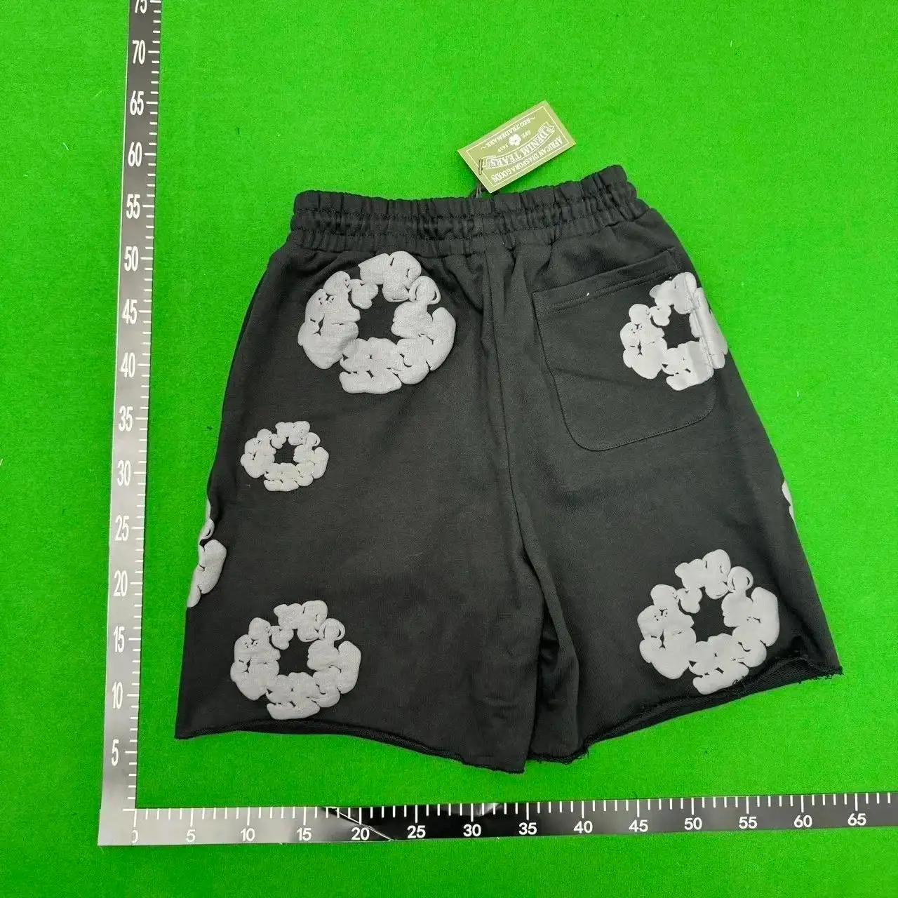 Denim Tears T-shirt shorts [40+ styles] — foto 3 de 6